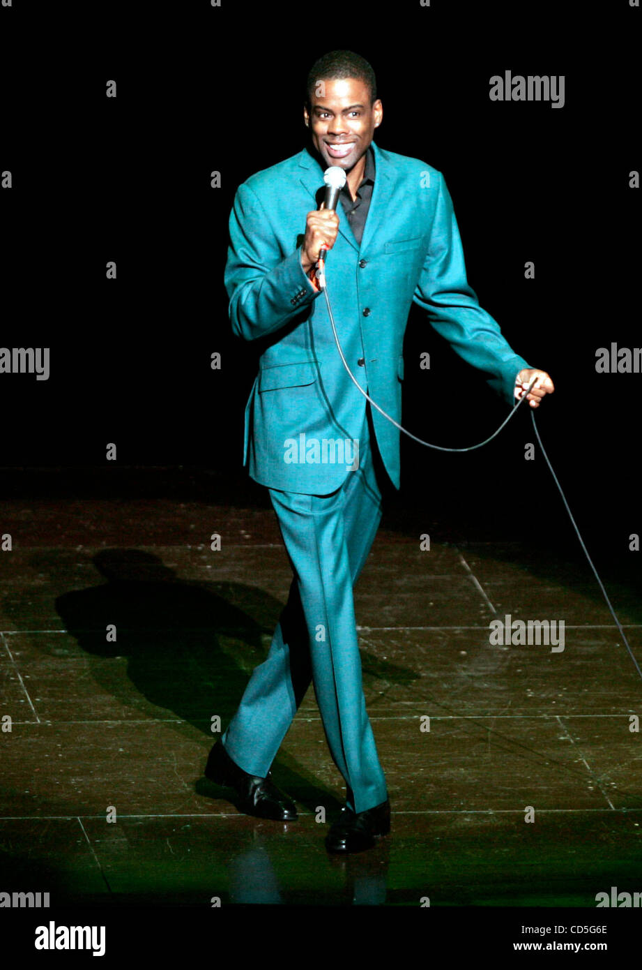 Stand out from the crow hires stock photography and images Alamy