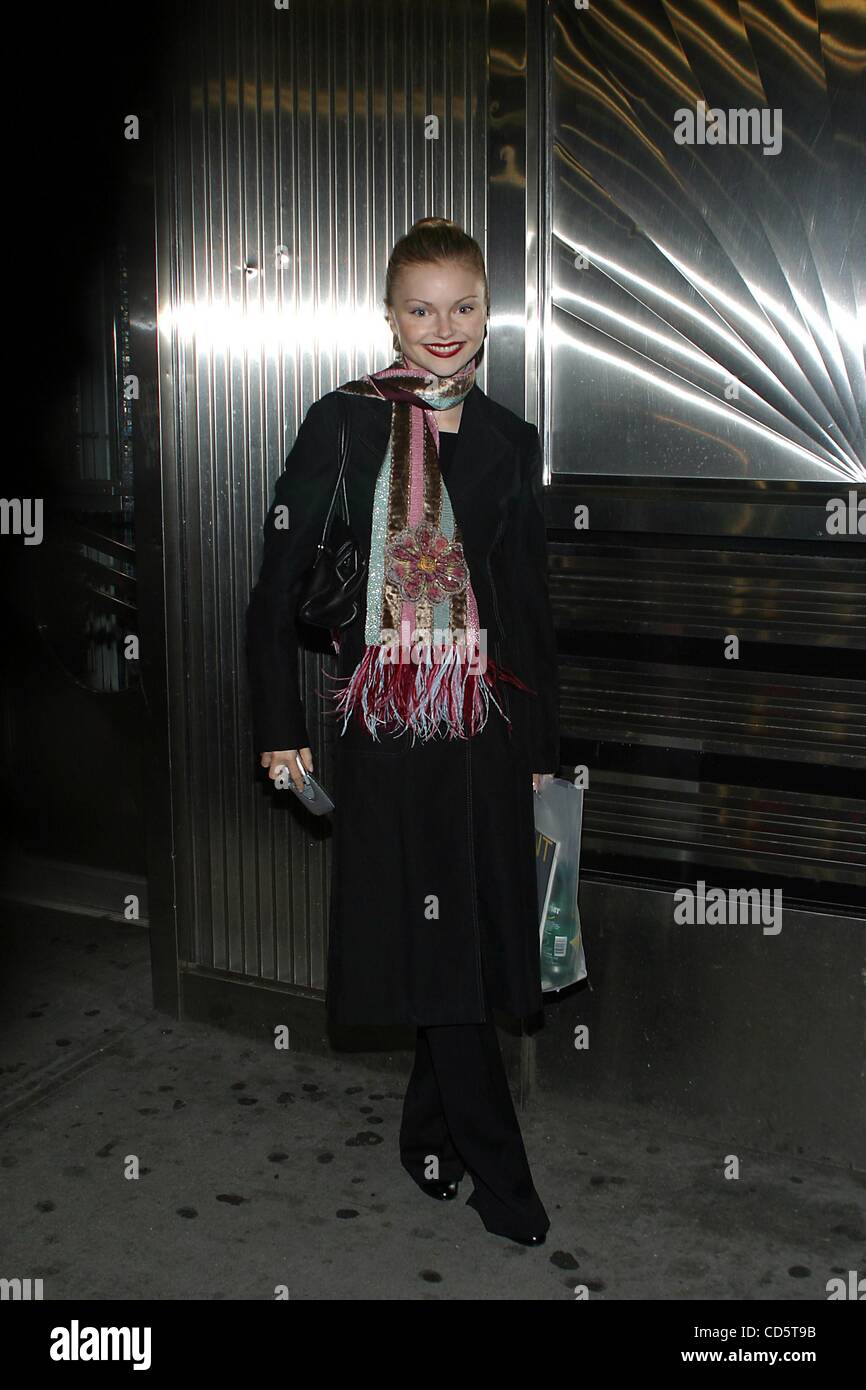 Apr. 22, 2003 New York, New York, U.S. K30172RM.GEN ART'S STYLES