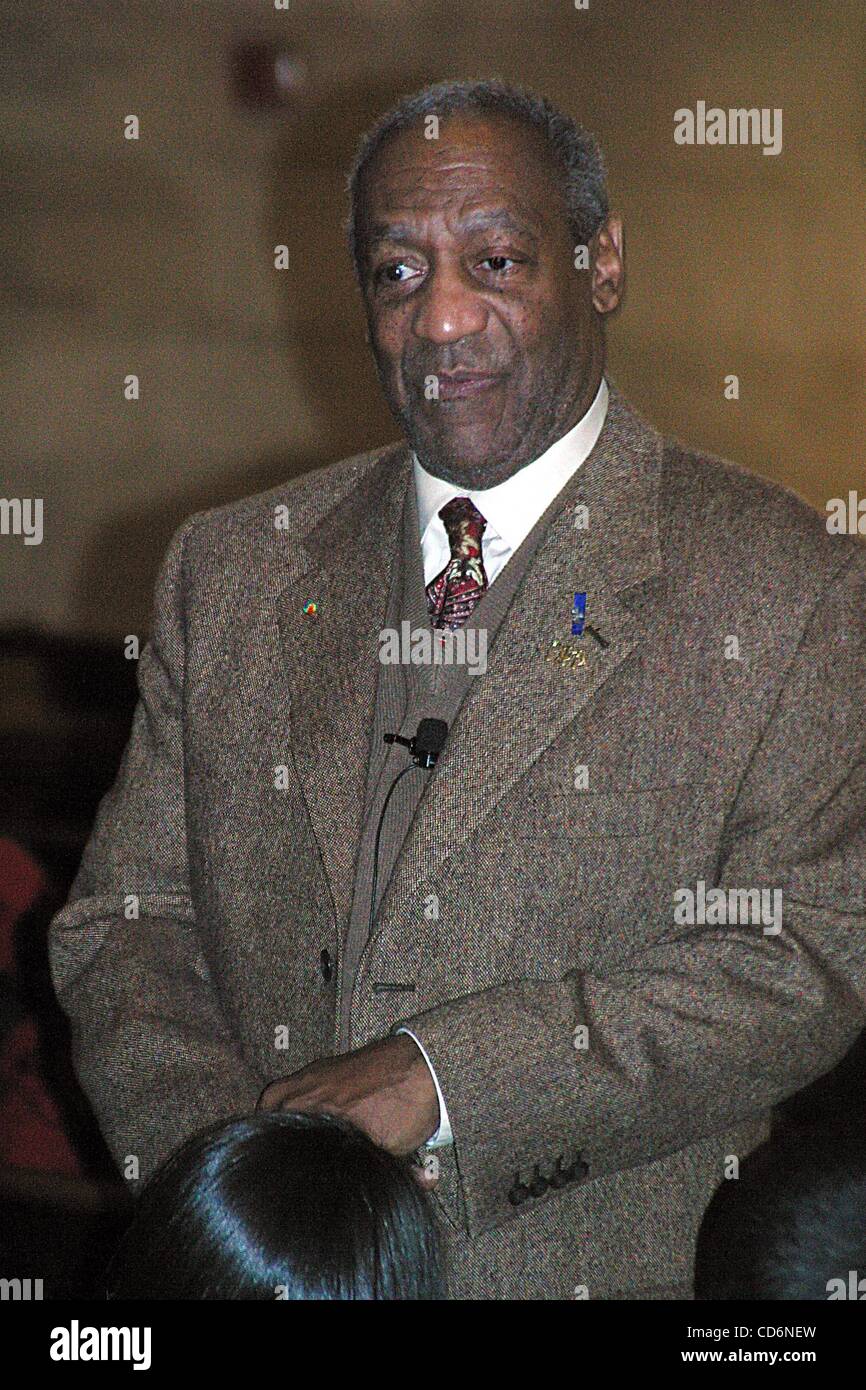 Feb. 2, 2004 - New York, New York, U.S. - K35226RM.''A CONVERSATION WITH COSBY'' TEACHERS COLLEGE AND REGION 10 COLLABERATIVE COMMEMORATION OF BROWN VS. TOPEKA BOARD OF EDUCATION SUPREME COURT DECISION , NEW YORK New York .02/02/2004.  /     2004..BILL COSBY(Credit Image: Â© Rick Mackler/Globe Photo Stock Photo