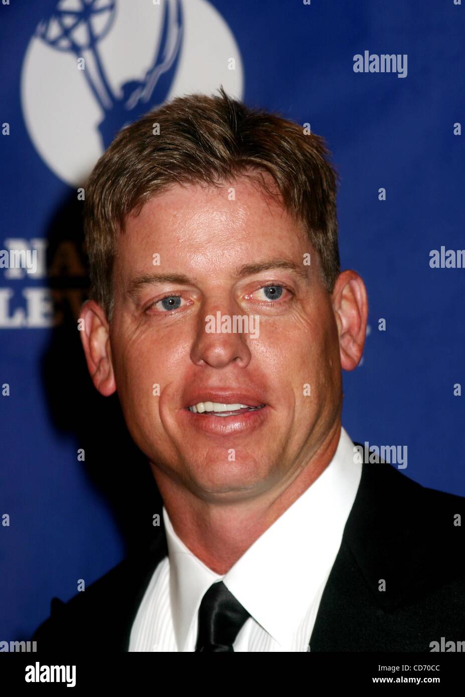 Troy aikman jpg hires stock photography and images Alamy