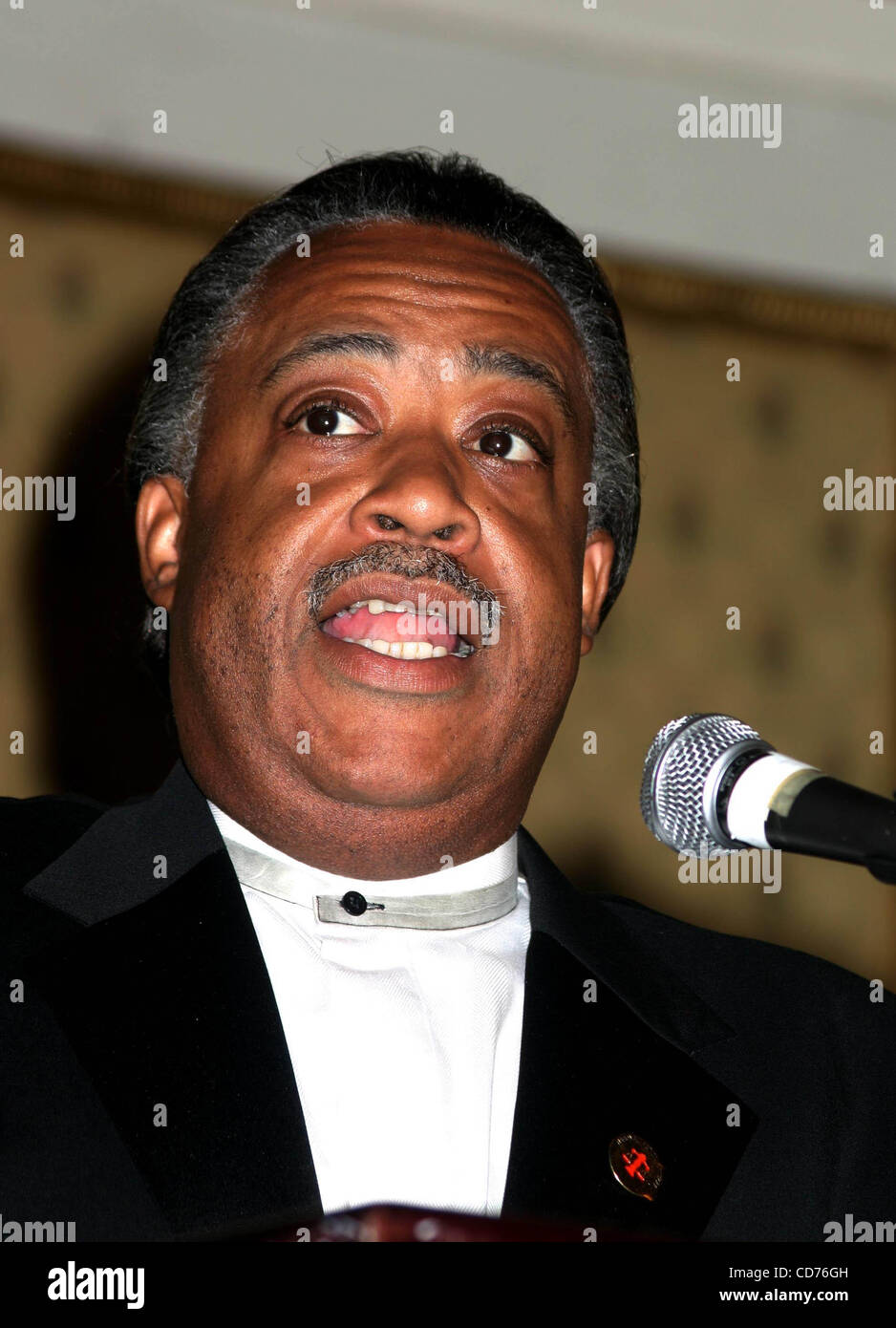 Rev ike hi-res stock photography and images - Alamy