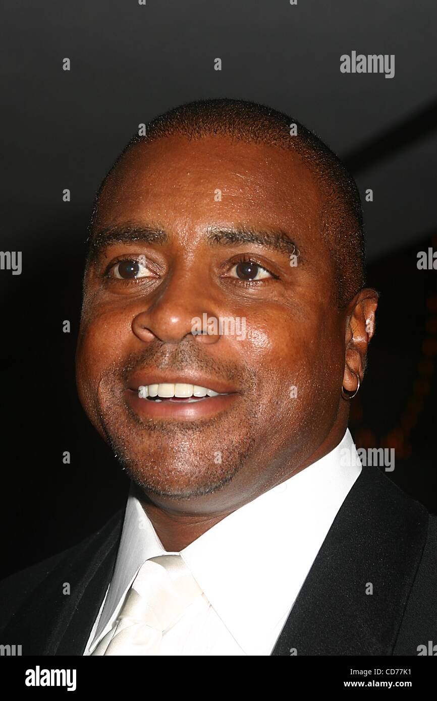 Ahmad rashad hi-res stock photography and images - Alamy