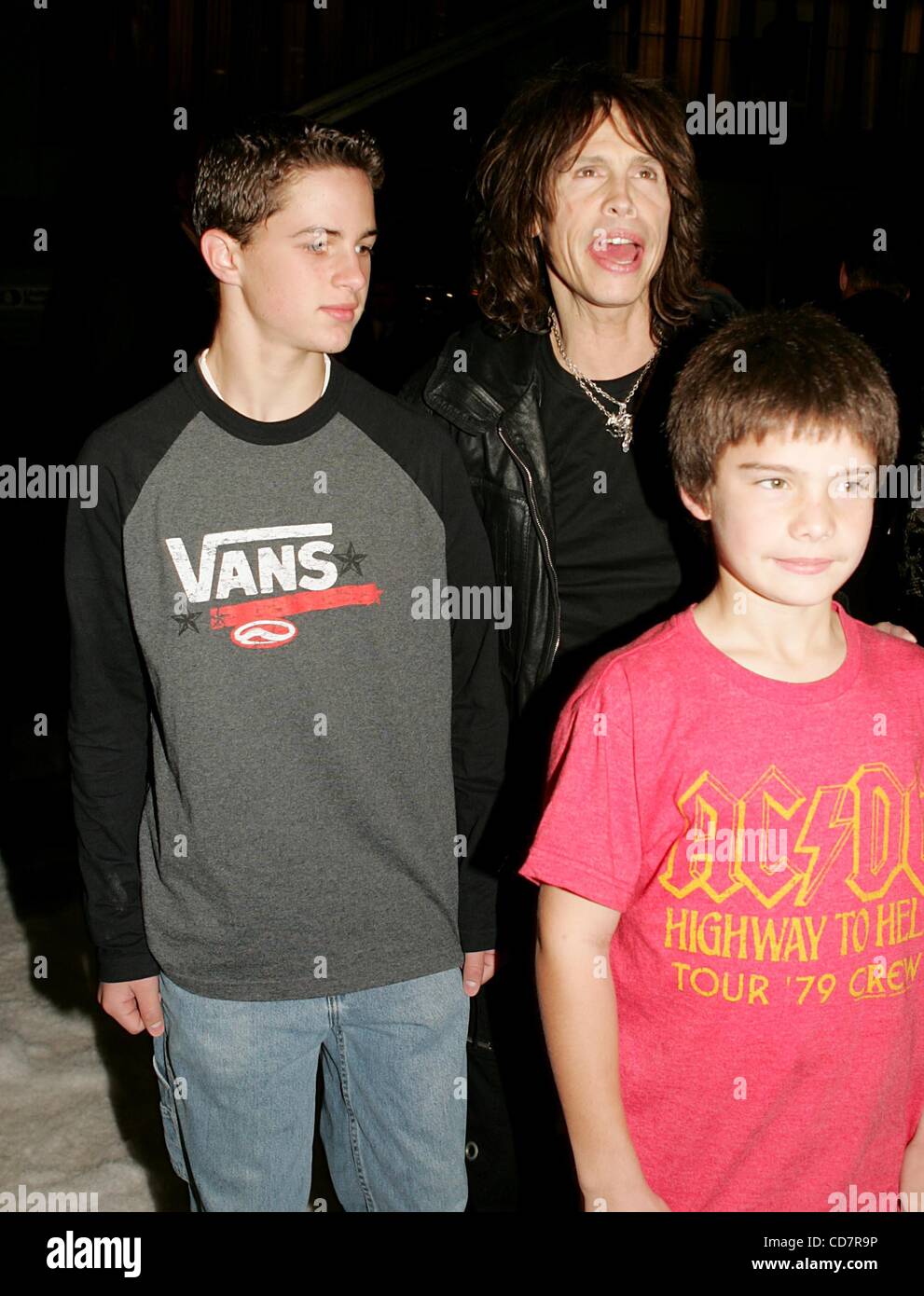 Image of STEVEN TYLER OF AEROSMITH HOLDS SON DURING MTVICON EVENT,  2002-04-15