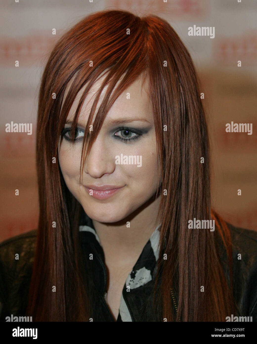 Mar 01, 2008 - Atlantic City, New Jersey, USA - ASHLEE SIMPSON at Club Mixx in the Borgata Casino Spa. Ashlee Simpson performed a few songs as Pete Wentz  was the guest DJ of the night. The couple confirmed last week that the Fall Out Boy has given Simpson a promise ring. (Credit Image: © Tom Brigli Stock Photo