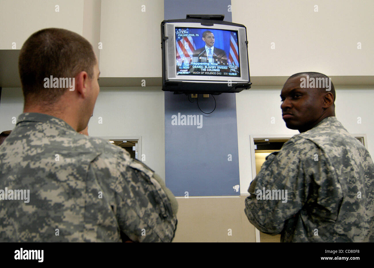 Fort campbell soldiers hires stock photography and images Alamy