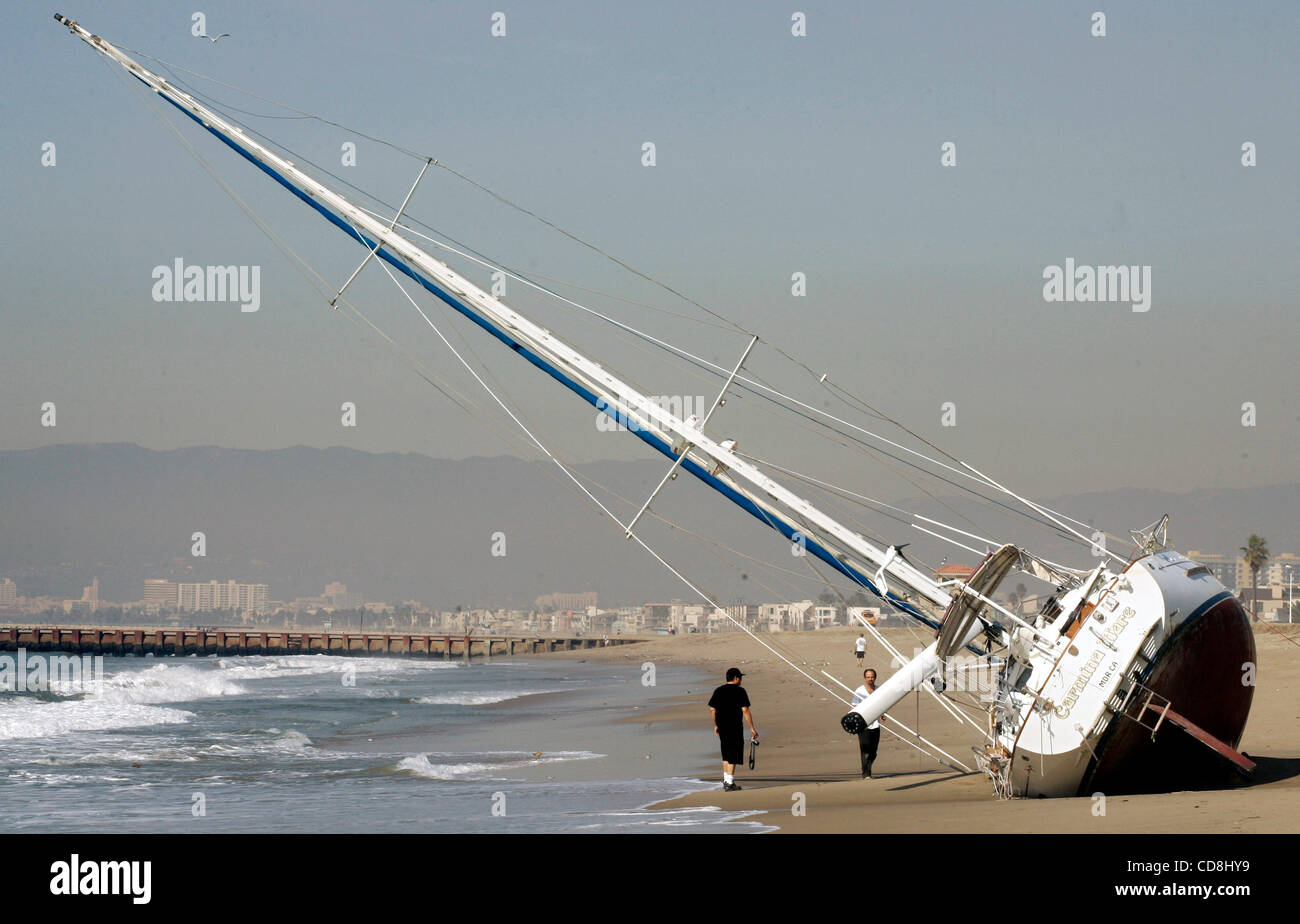 Nov 12, 2008 Playa Del Rey, California, USA The Carmina Mare, a 46