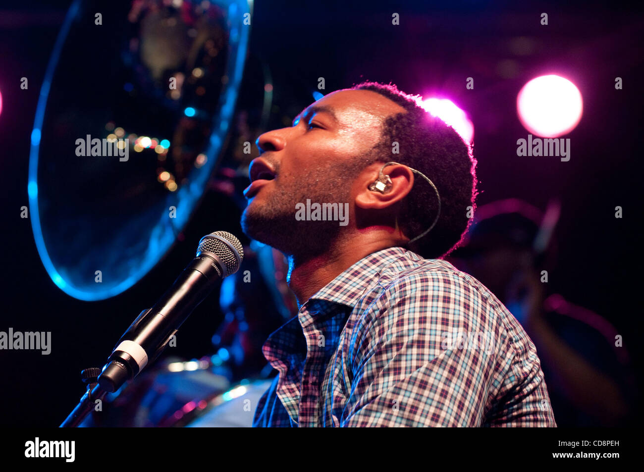 June 5 2010 Philadelphia Pa Usa John Legend Performing Live With Stock Photo Alamy