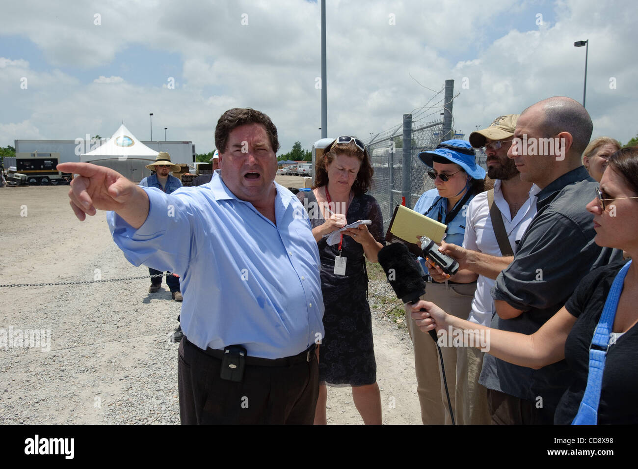 Plaquemines parish president billy nungesser talking to reporters about