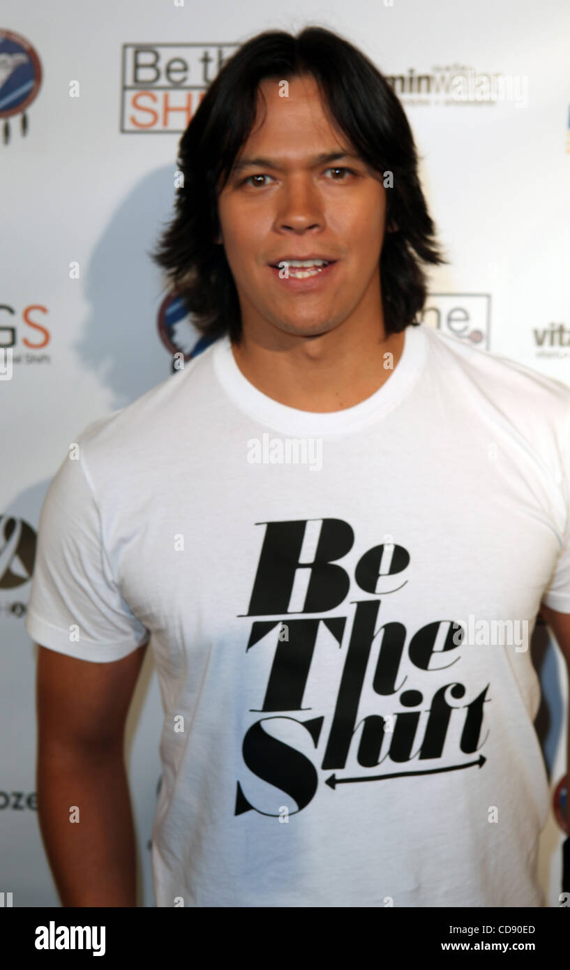 Chaske spencer twilight saga hi-res stock photography and images - Alamy