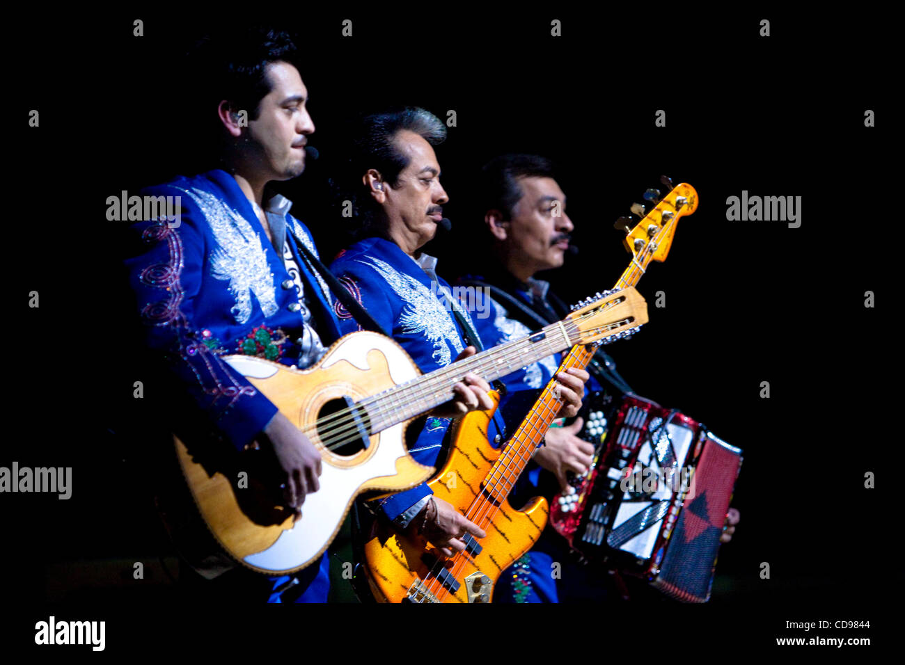 Los tigres del norte hi-res stock photography and images - Alamy