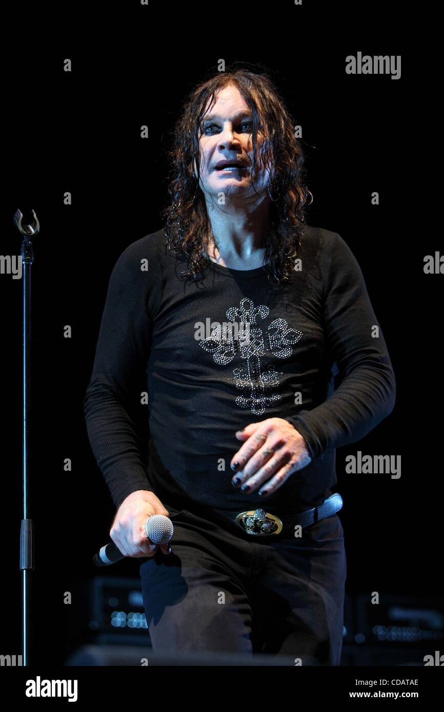 ozzy osbourne moscow
