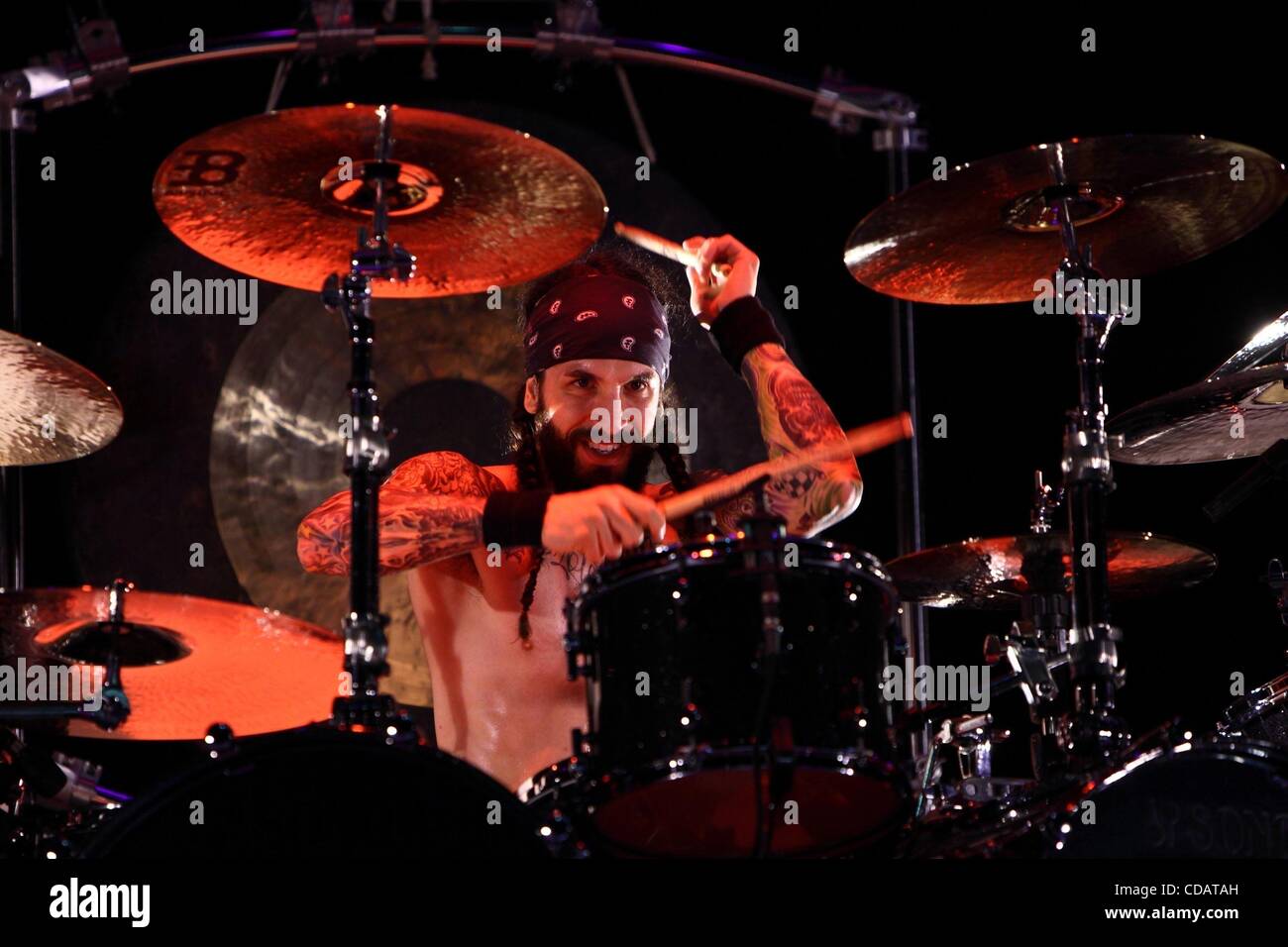 ozzy osbourne scream live