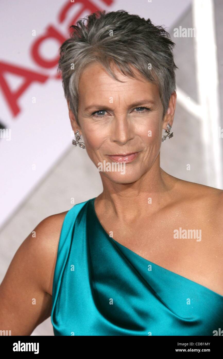 Sep 22, 2010 - Los Angeles, California, USA -  Actress JAMIE LEE CURTIS   at the 'You Again' World Premiere held at the El Capitan Theater, Hollywood. (Credit Image: © Jeff Frank/ZUMApress.com) Stock Photo