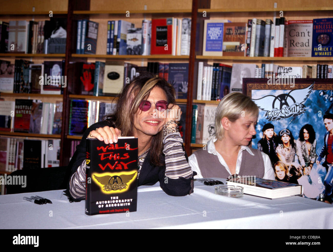 K9850ar Aerosmith Book Signing Walk This Way At Barnes Noble
