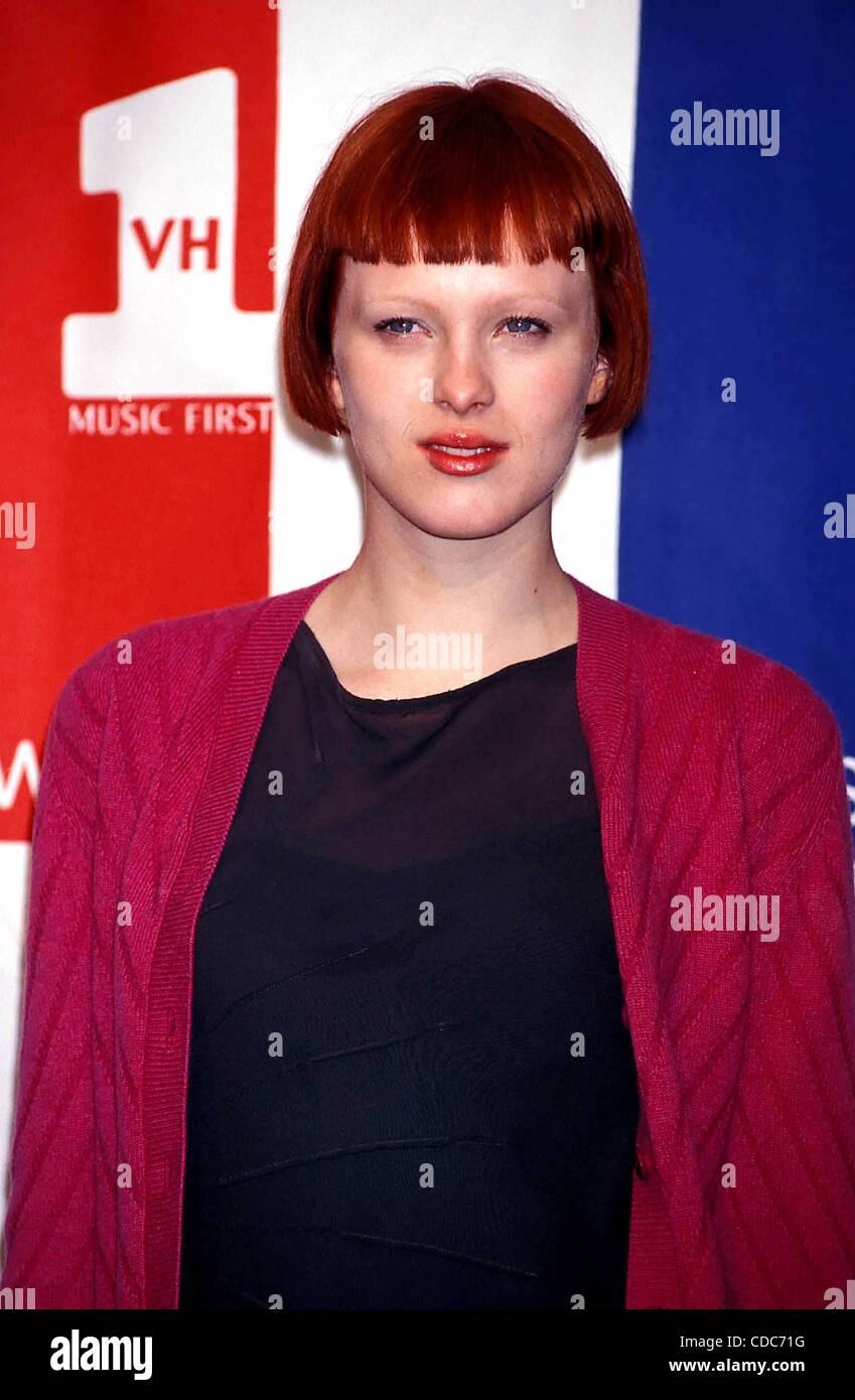 Karen elson 1997 hi-res stock photography and images - Alamy