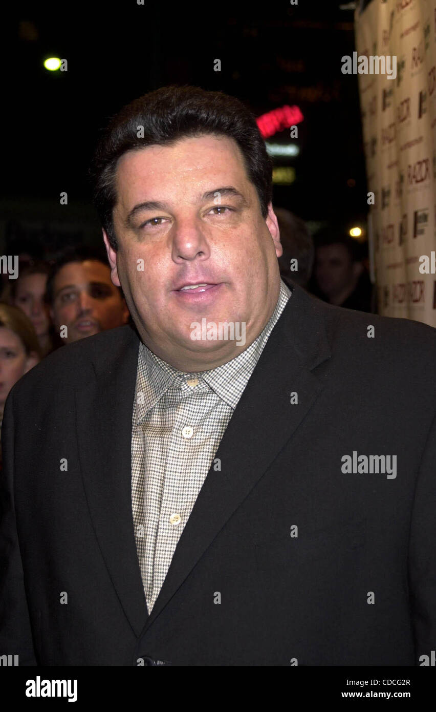 Jan. 1, 2011 New York, New York, U.S. K27047JKRON SD1104.GOOMBA