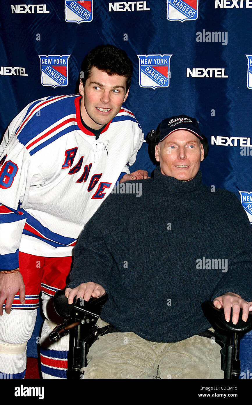 K35139ML.SUPERSKATE VI.A CELEBRITY HOCKEY EVENT TO BENEFIT RANGERS ...