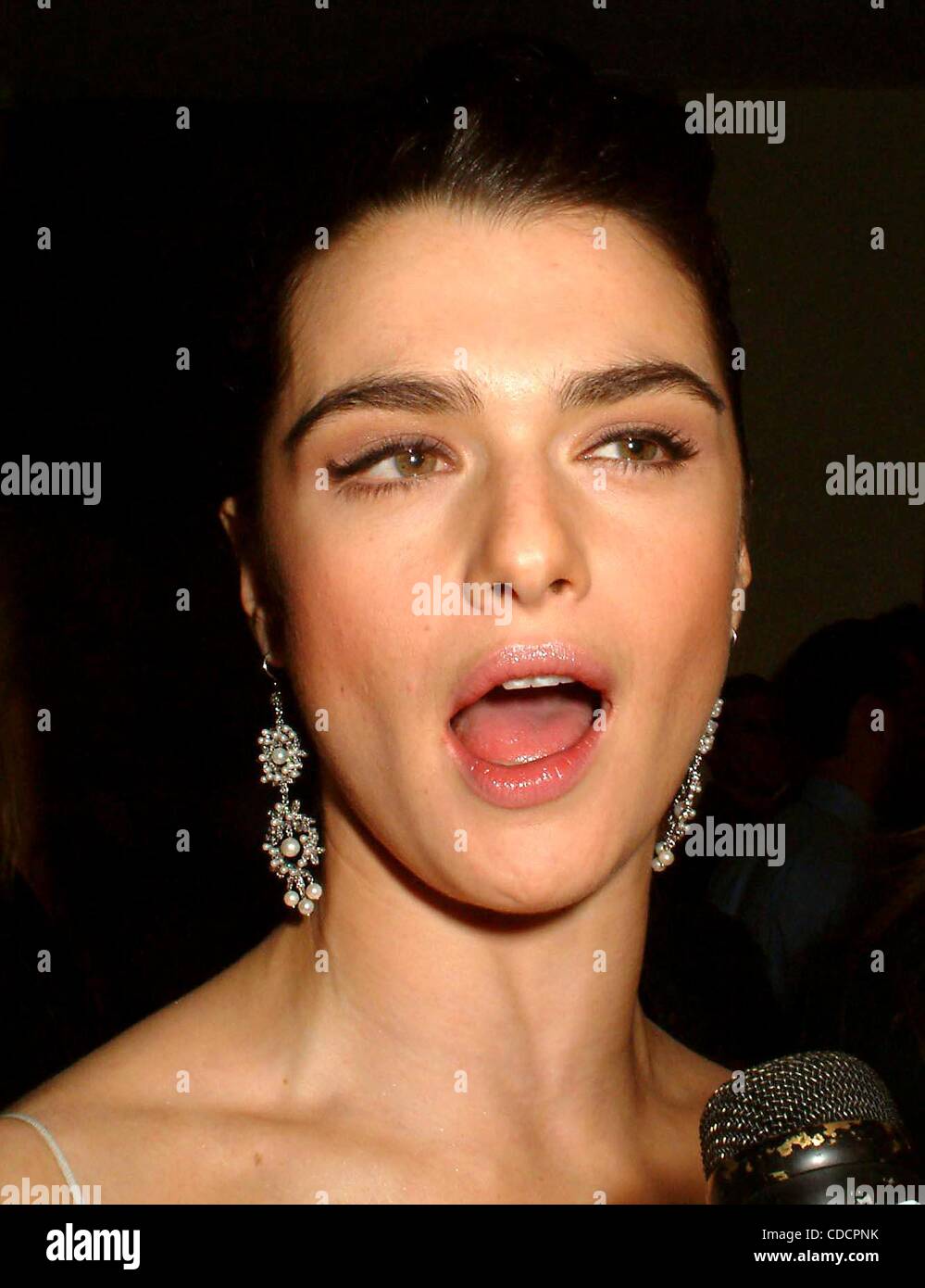 RACHEL WEISZ.K30505ML.PREMIERE OF THE ''SHAPE OF THINGS'' AT THE TRIBECA FILM FESTIVAL, AT PACE UNIVERSITY SCHIMMEL CENTER FOR THE ARTS IN NEW YORK New York.5/7/2003.  /    2003(Credit Image: Â© Mitchell Levy/Globe Photos/ZUMAPRESS.com) Stock Photo