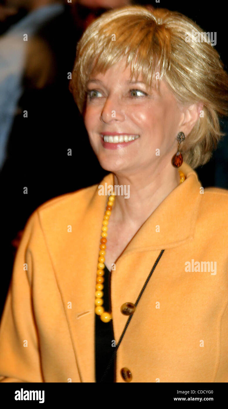 Leslie stahl hi-res stock photography and images - Alamy