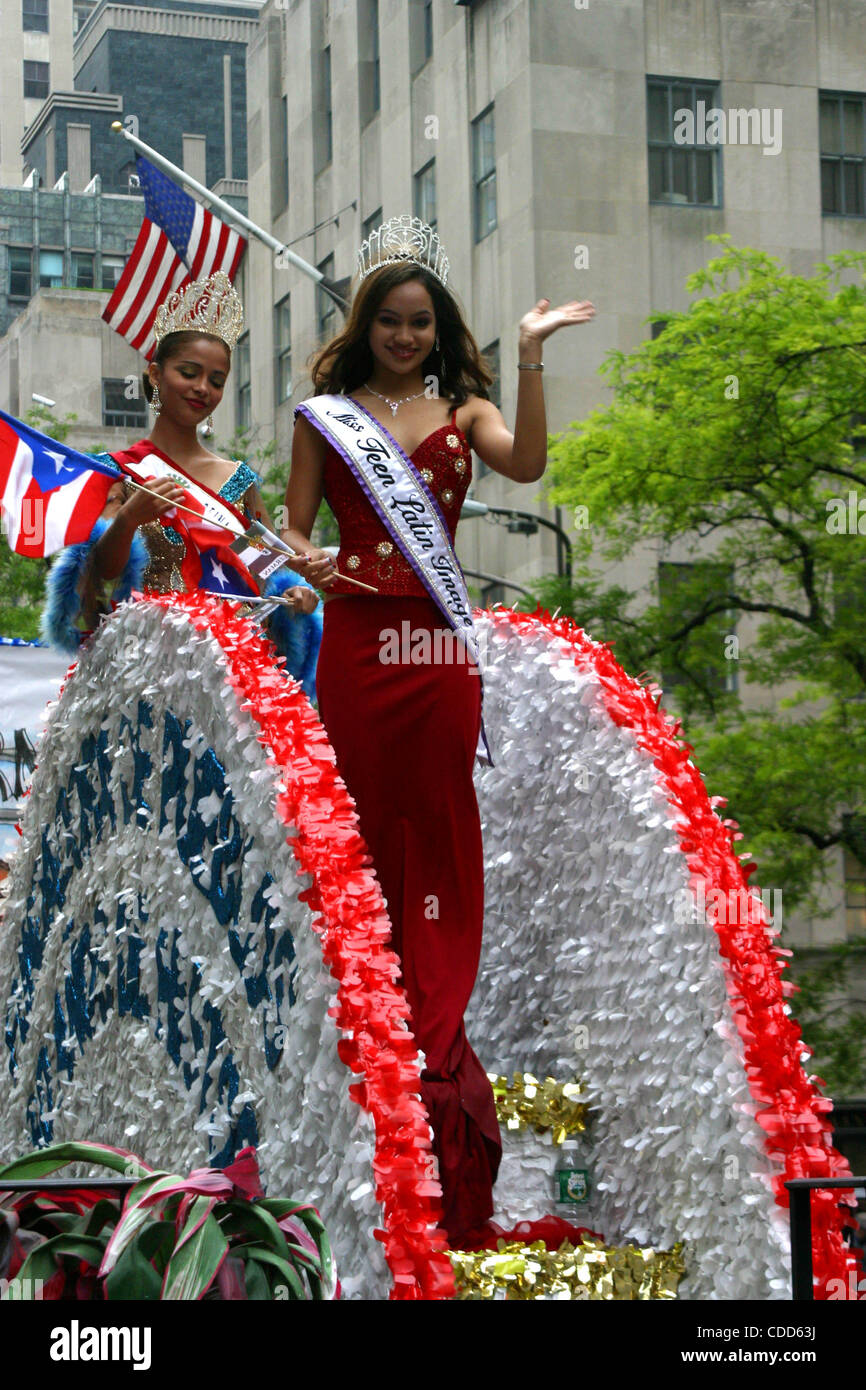 Puerto Rican Teen High Resolution Stock Photography And Images Alamy Puerto Rican Teen High Resolution Stock Photography And Images Alamy