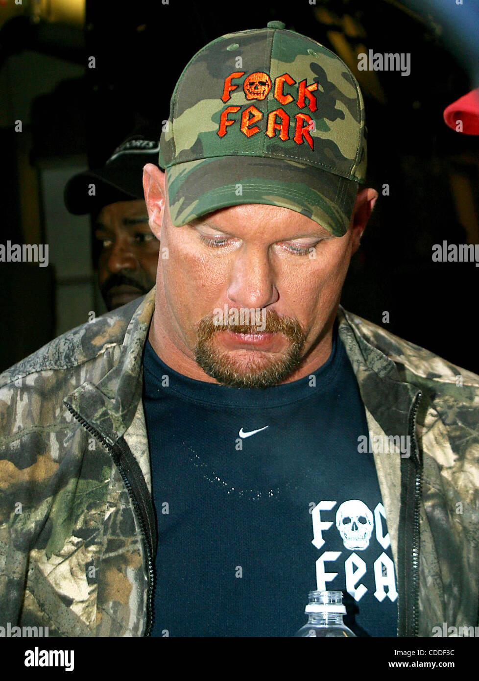 Jan. 1, 2011 - New York, New York, U.S. - K34930RM.STONE COLD STEVE AUSTIN  LEAVING FROM A TAPING OF LIVE WITH REGIS AND KELLY IN NEW YORK New  York.1/14/2004. / 2004.(Credit Image: