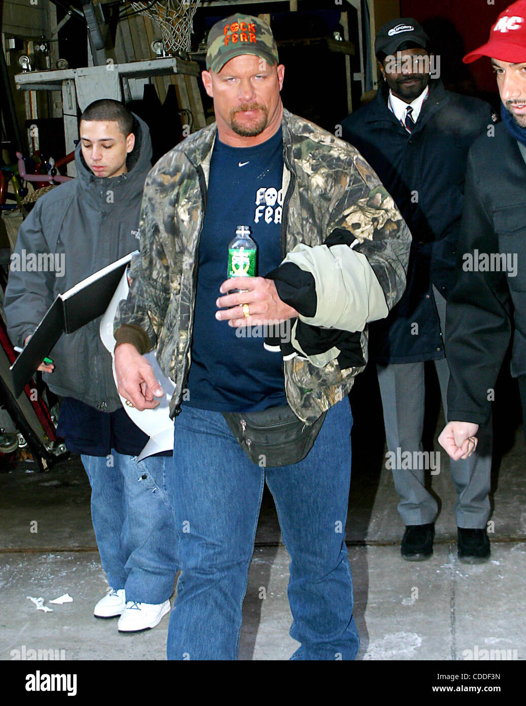 Jan. 1, 2011 - New York, New York, U.S. - K34930RM.STONE COLD STEVE AUSTIN  LEAVING FROM A TAPING OF LIVE WITH REGIS AND KELLY IN NEW YORK New  York.1/14/2004. / 2004.(Credit Image: