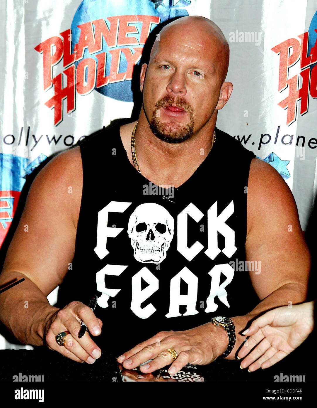 Jan. 1, 2011 - New York, New York, U.S. - K33792RM.WWE SUPERSTAR STONE COLD STEVE AUSTIN SIGNS COPIES OF HIS NEW BOOK ''THE STONE COLD TRUTH'' AT PLANET HOLLYWOOD IN TIMES SQUARE, NEW YORK New York.10/29/2003.  /    2003(Credit Image: Â© Rick Mackler/Globe Photos/ZUMAPRESS.com) Stock Photo