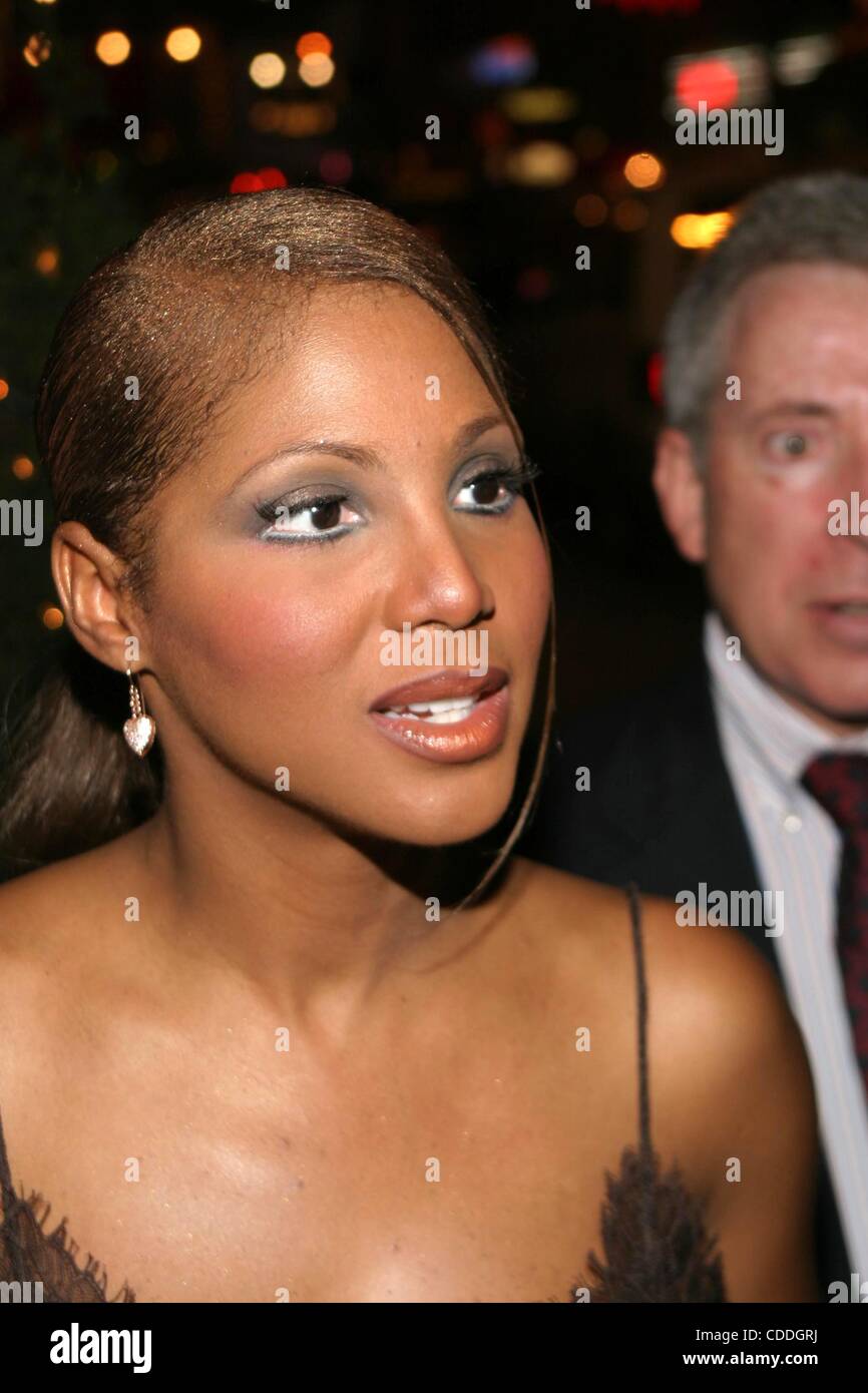 Jan. 1, 2011 - New York, New York, U.S. - K31776RM.Caption: TONI BRAXTON CURTAIN CALL FOR AIDA AT THE PALACE THEATRE IN NEW YORK AND New YorkVIP GALA CELEBRATION FOR TONI BRAXTON IN AIDA AT LAURA BELLE RESTAURANT IN NEW YORK New York ON 07/17/2003.  /    TONI BRAXTON(Credit Image: Â© Rick Mackler/Gl Stock Photo