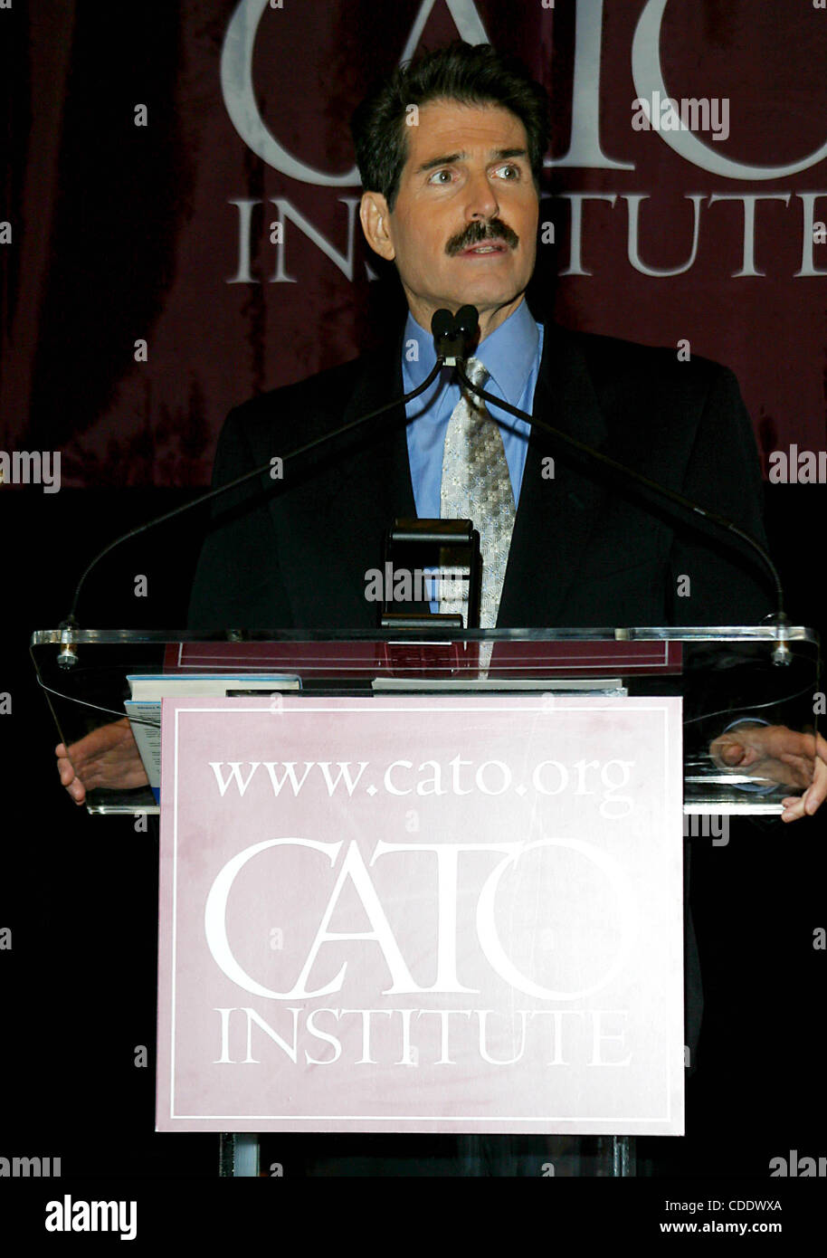 Jan. 1, 2011 - New York, New York, U.S. - K35117RM.(CATO) .A CATO INSTITUTE LUNCHEON IN COOPERATION WITH THE DONALD AND PAULA SMITH FAMILY FOUNDATION, FEATURING ''JOHN STOSSEL'' CO-ANCHOR OF ABC'S 20/20..AUTHOR OF GIVE ME A BREAK: HOW I EXPOSED HUCKSTERS, CHEATS, AND SCAM ARTISTS AND BECAME THE SCOU Stock Photo
