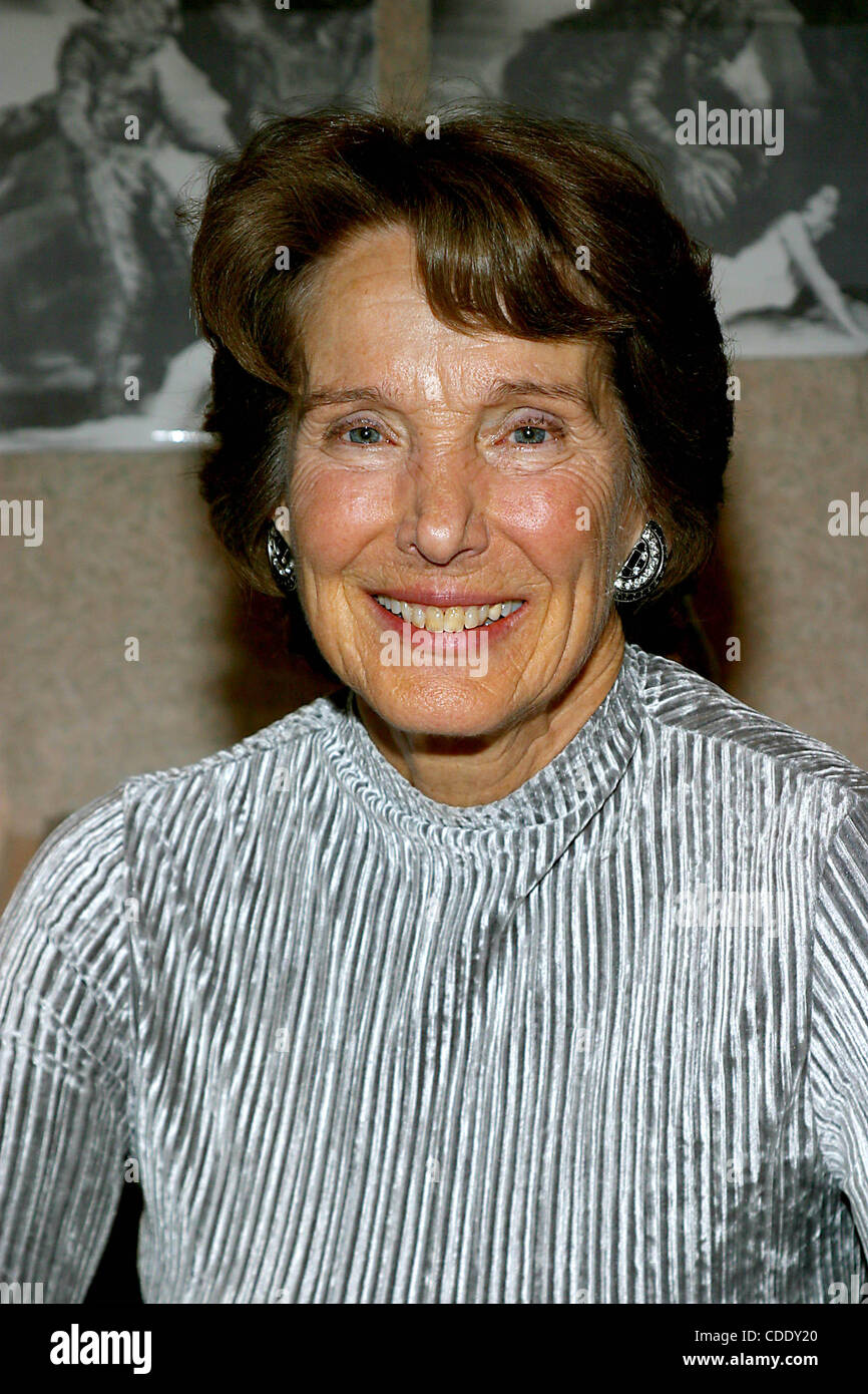 Julie adams hi-res stock photography and images - Alamy