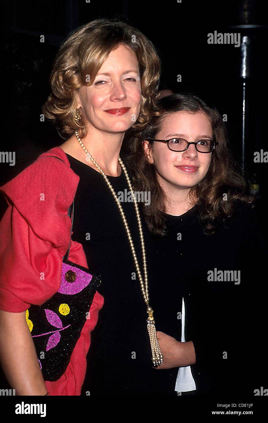 Kristine sutherland, buffy hi-res stock photography and images - Alamy