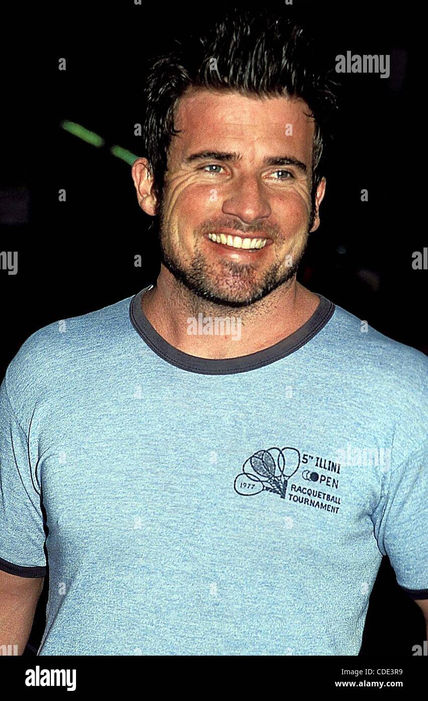 Jan. 1, 2011 - Hollywood, California, U.S. - I7591PR.X2: X-MEN UNITED PREMIERE AT THE CHINESE THEATRE HOLLYWOOD CA.04/28/2003.  /  /    2003.DOMINIC PURCELL(Credit Image: Â© Phil Roach/Globe Photos/ZUMAPRESS.com) Stock Photo