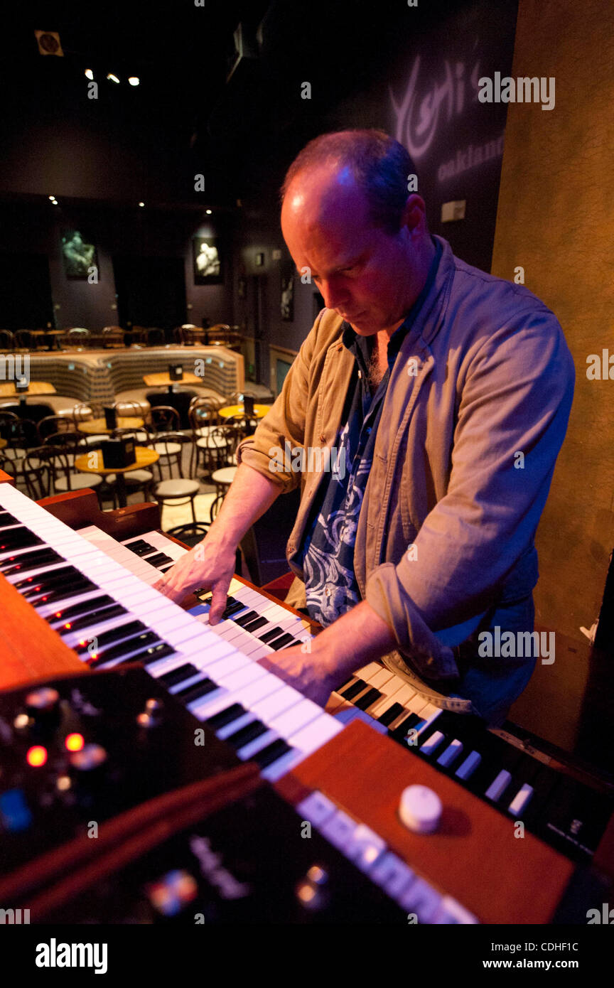 feb-05-2011-oakland-california-u-s-john-medeski-performs-live