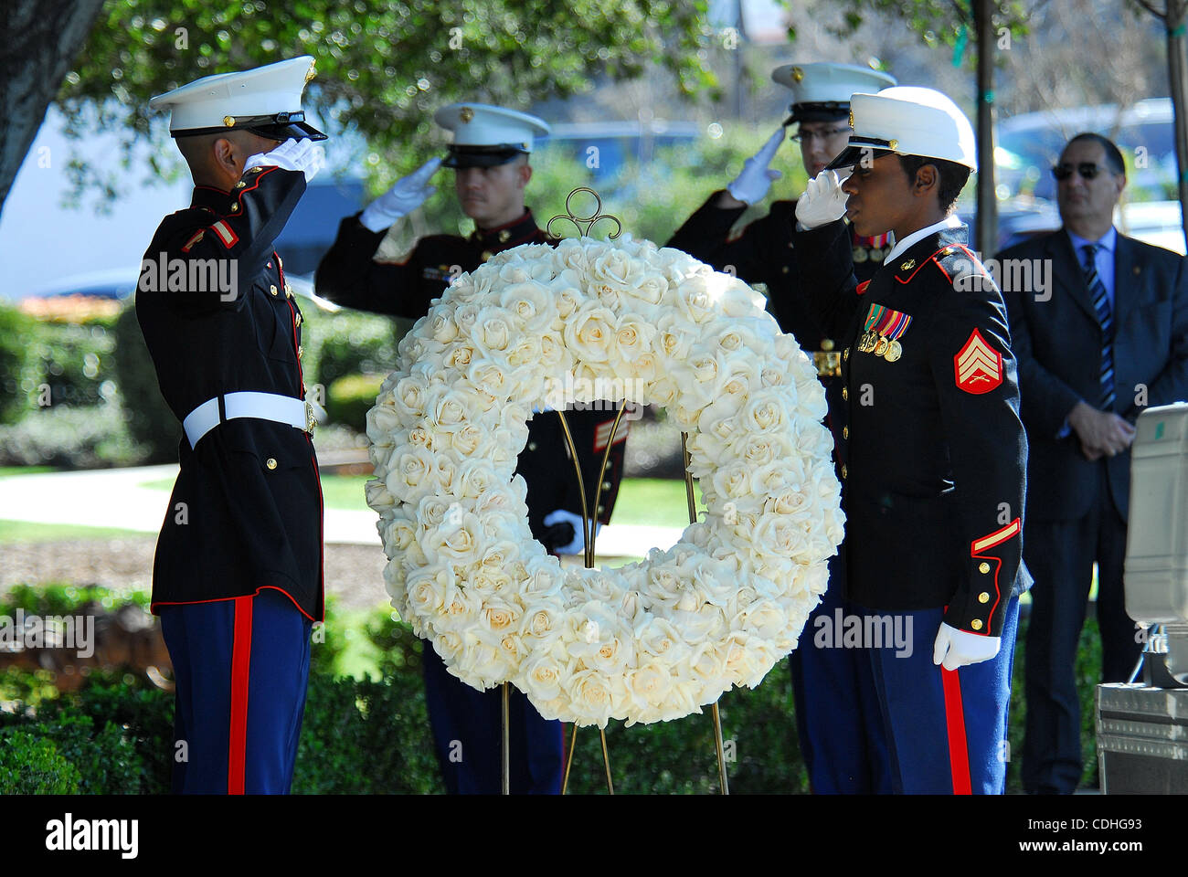 Ronald reagan wreath laying ceremony hi-res stock photography and ...