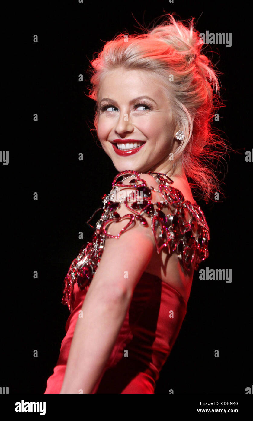 julianne hough red dress Color of the day? Red. #rockineve