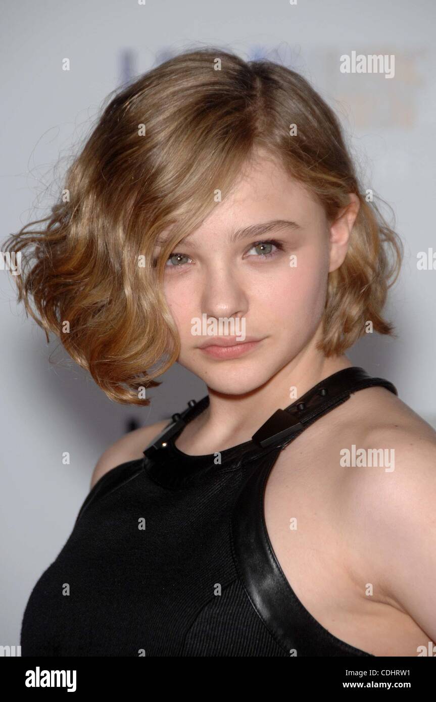 File:Chloë Moretz 4, 2011.jpg - Wikimedia Commons