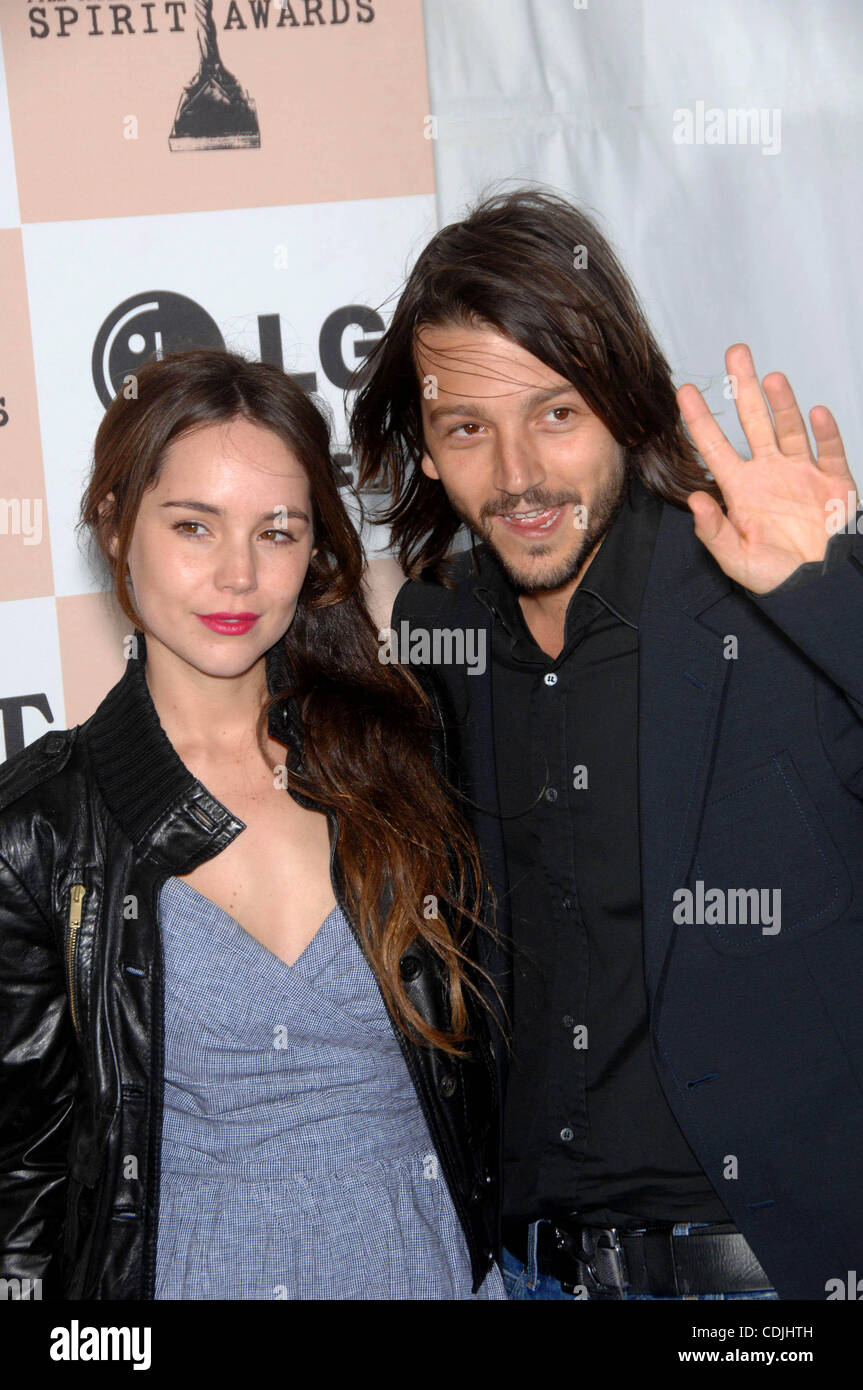 Feb. 26, 2011 - Hollywood, California, U.S. - Camila Sodi and Diego Luna during the 2011 Film Independent Spirit Awards held on February 26, 2011, on the Beach, in Santa Monica, California.. 2011.K67695MGE(Credit Image: © Michael Germana/Globe Photos/ZUMAPRESS.com) Stock Photo