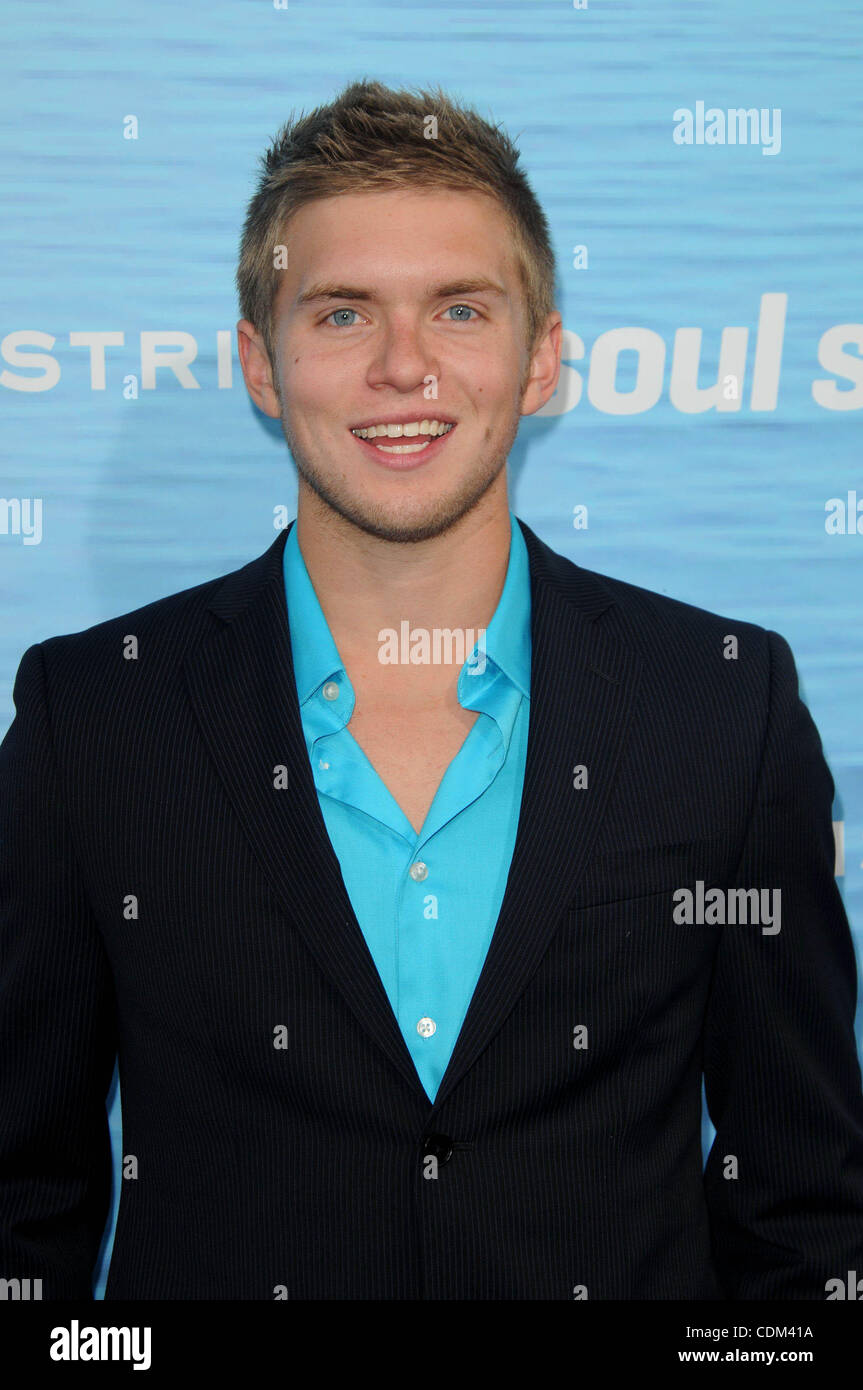 Chris brochu hi-res stock photography and images - Alamy