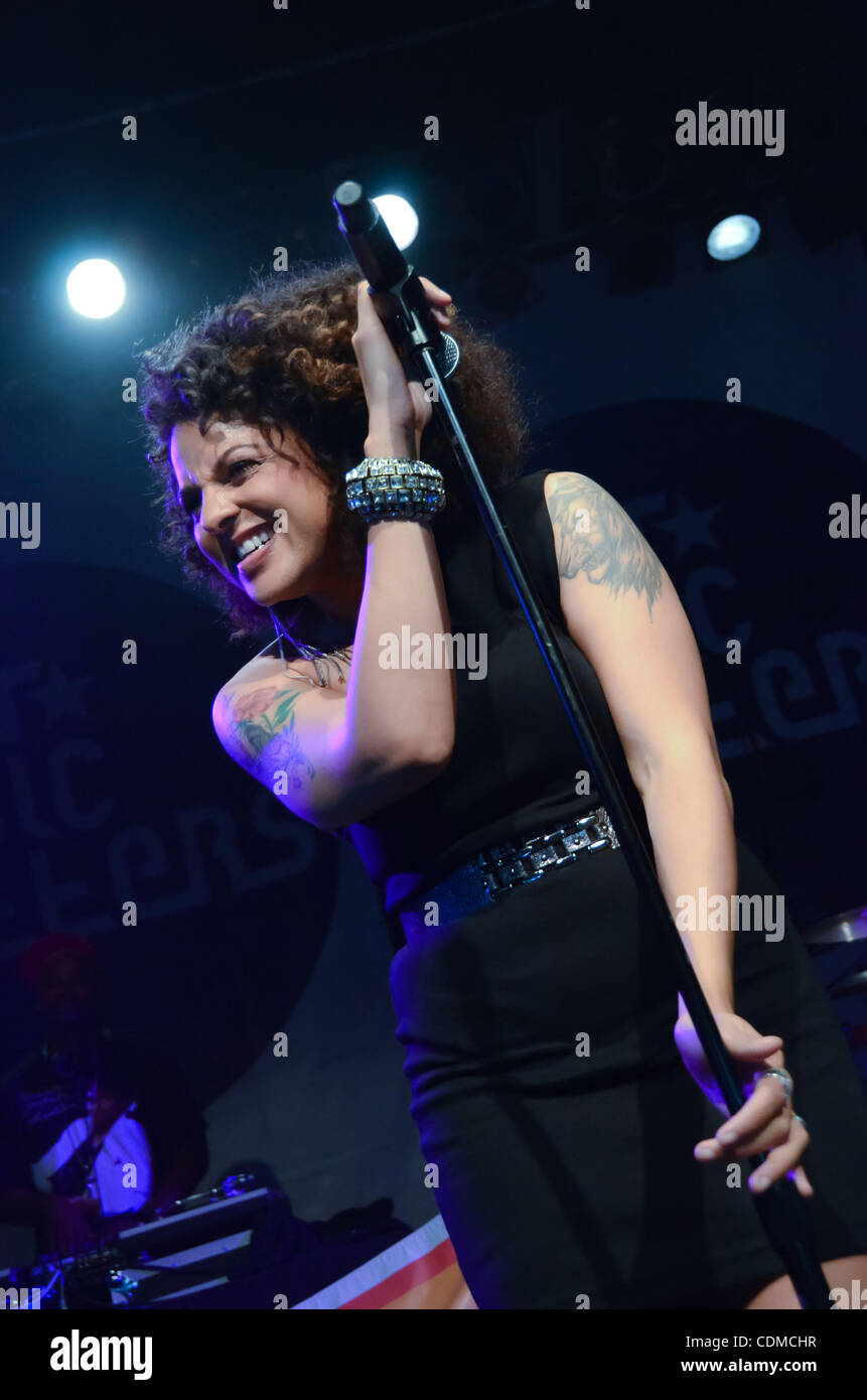 Marsha ambrosius hi-res stock photography and images - Alamy
