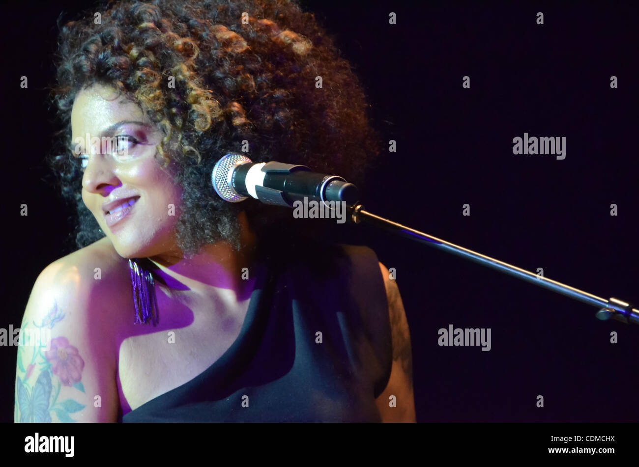 Marsha ambrosius hi-res stock photography and images - Alamy