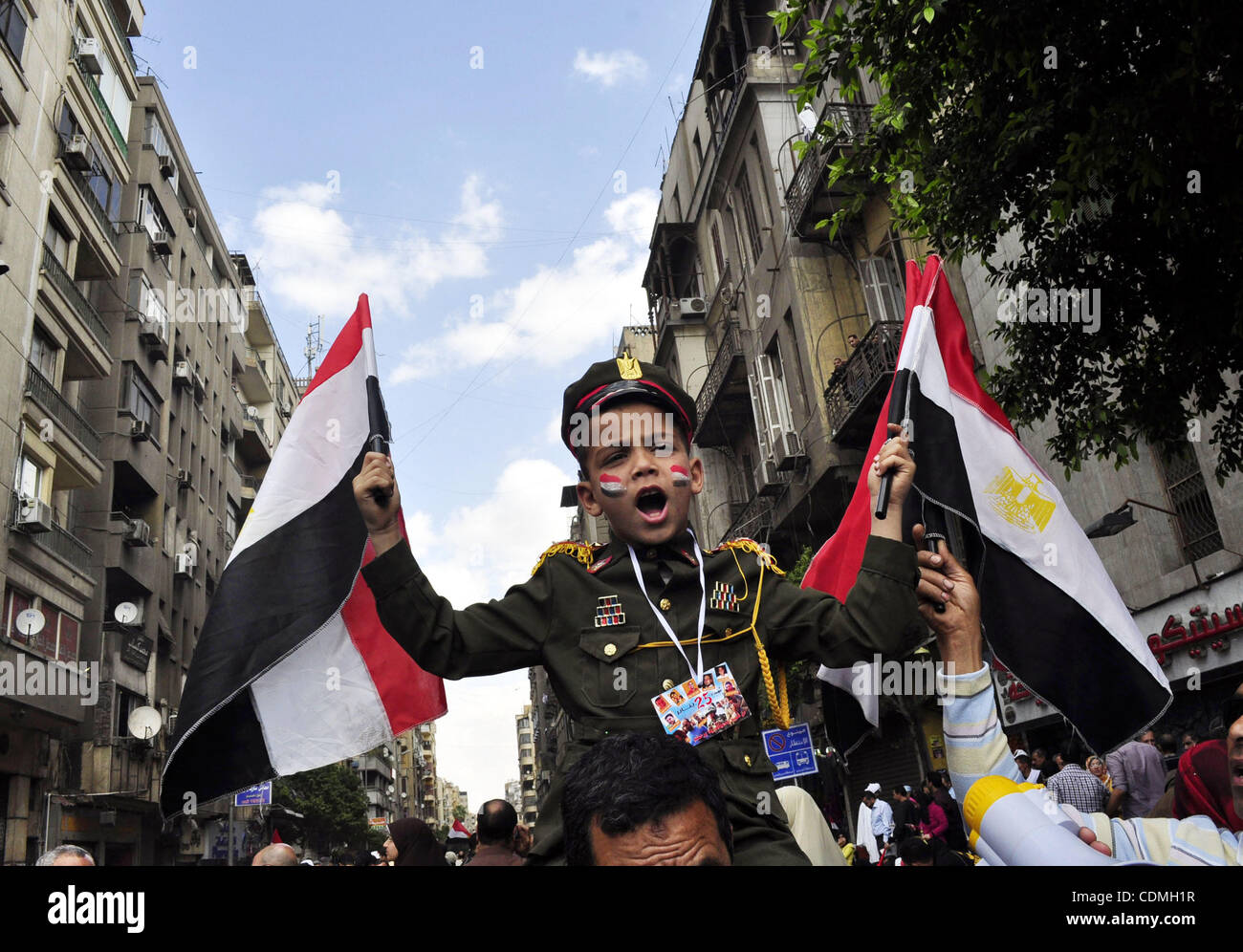 Apr 08, 2011 - Cairo, Egypt - Egyptians perform Friday prayers as tens of thousands gathered for a demonstration at Cairo's Tahrir Square, two months after president Mubarak was ousted, to demand that former regime officials including the veteran strongman be purged and trial.  (Credit Image: © Ahme Stock Photo