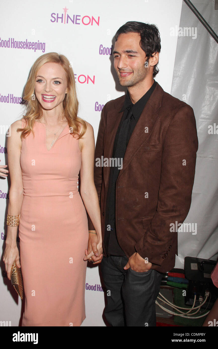 Heather graham and boyfriend hi-res stock photography and images - Alamy