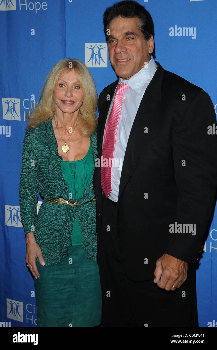 Apr. 14, 2011 - Los Angeles, California, U.S. - Lou Ferrigno, Carla