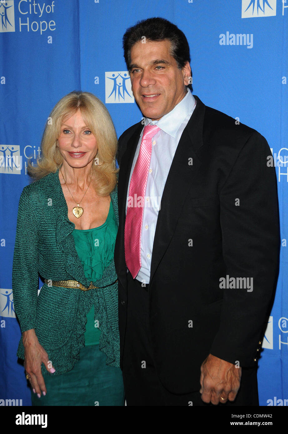 carla ferrigno birthdate