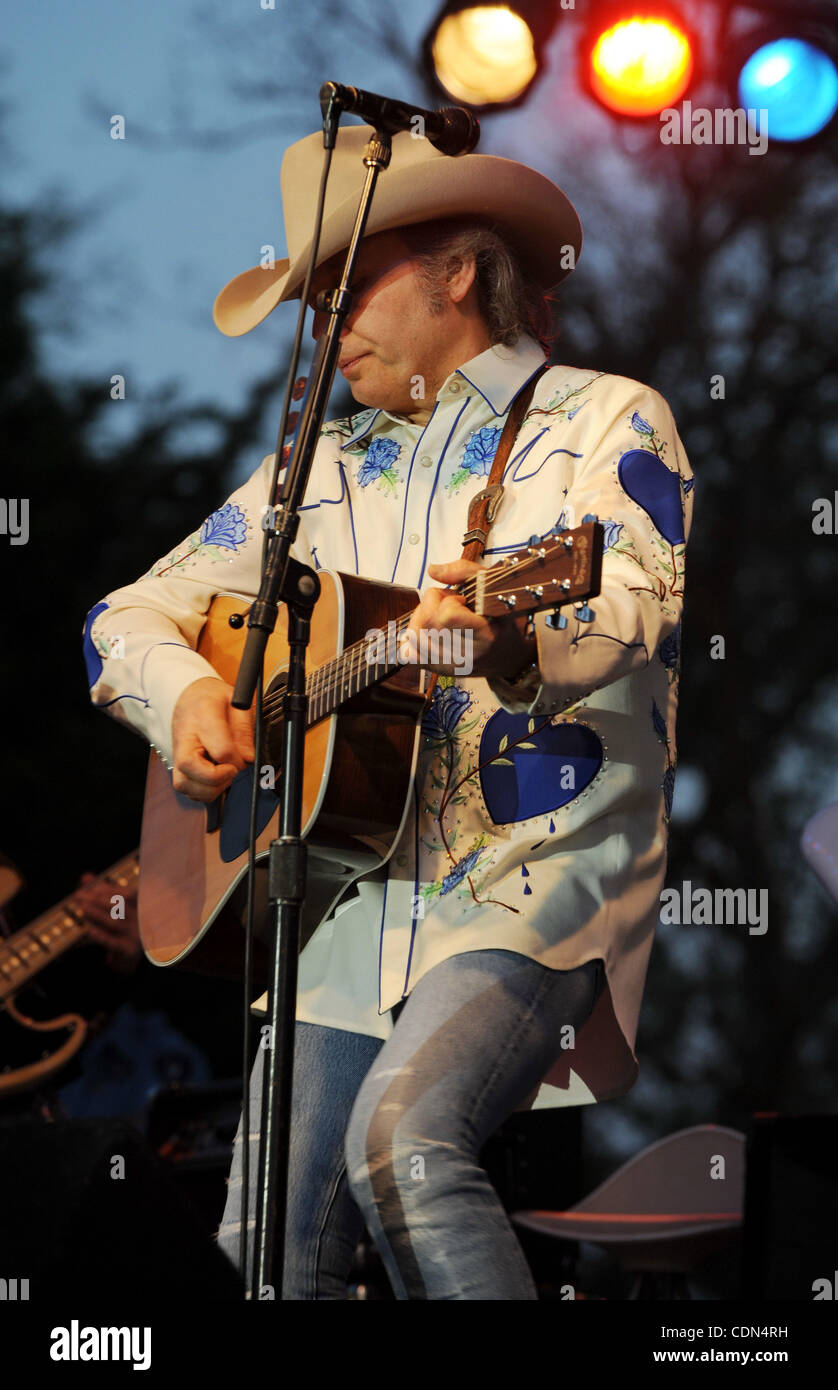 Dwight Yoakam performs a live concert to the audience during the 2011
