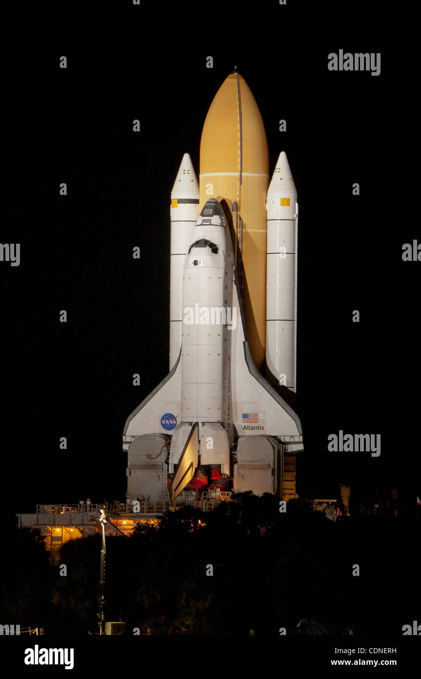 May 31, 2011: Space Shuttle Atlantis STS-135 leaves the Vehicle ...