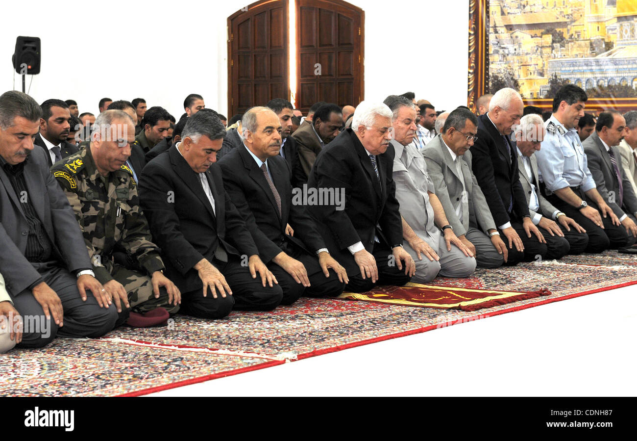 Palestinian President Mahmoud Abbas (Abu Mazen) attends Friday prayers in the West Bank city of Ramallah on June 10, 2011. Photo by Mufeed Abu Hasnah.. Stock Photo