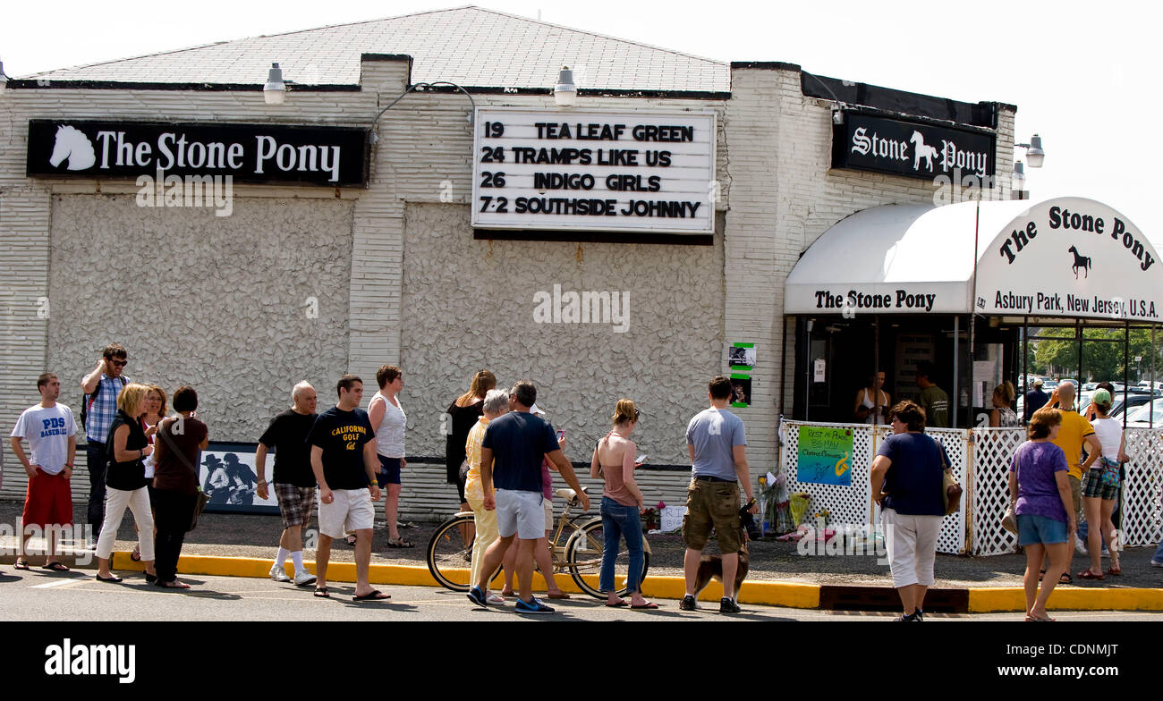 June 19, 2011 - Asbury Park, New Jersey, USA -  Fans gather at a memorial for E Street Band saxophonist Clarence Clemons at the Stone Pony, the nightclub known for featuring Bruce Springsteen at the start of his career.(Credit Image: © Brian Cahn/ZUMAPRESS.com) Stock Photo