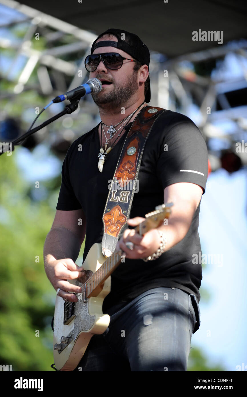 Country music recording artist Lee Brice played a live concert during ...