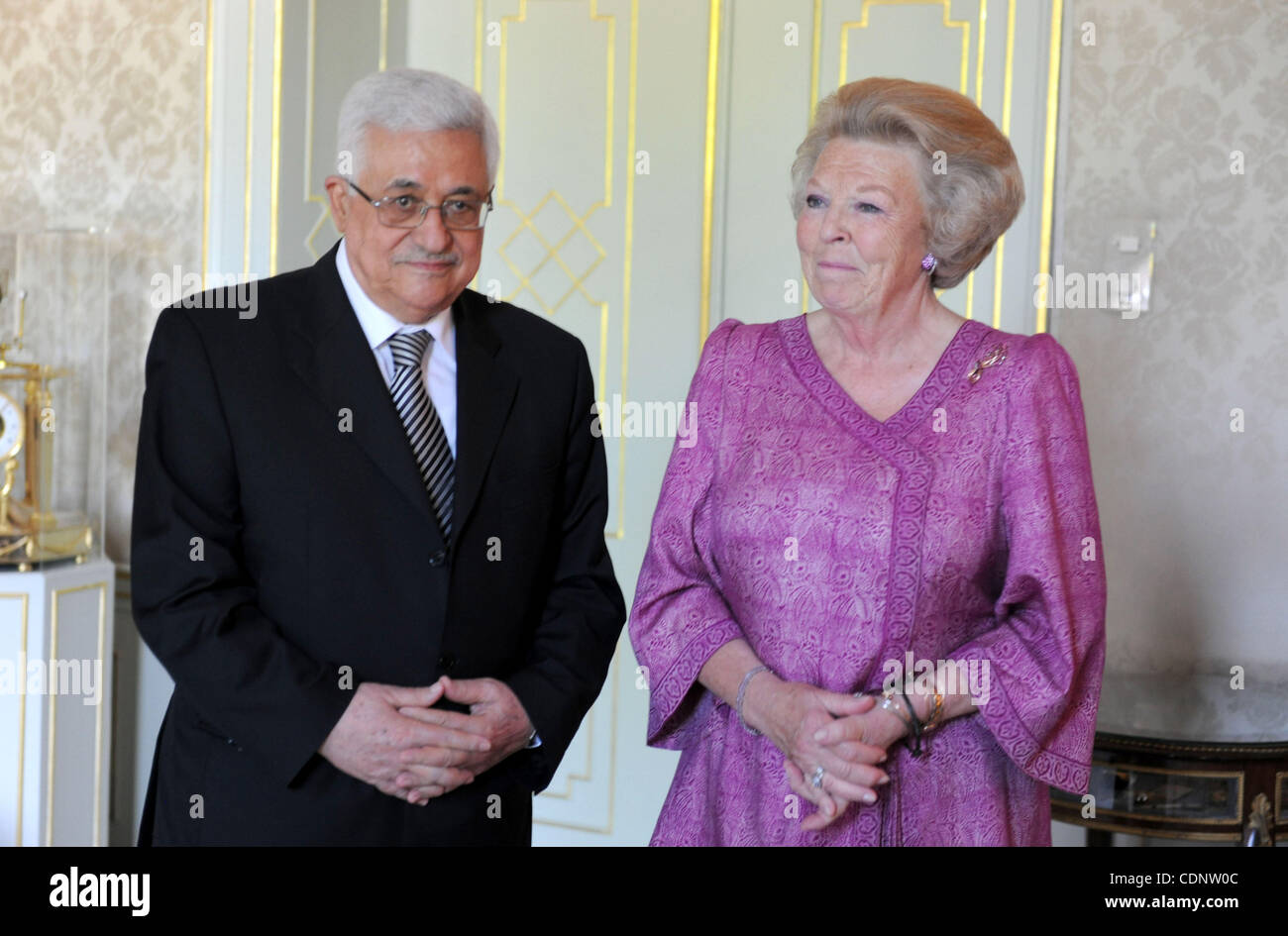 Palestinian president Mahmoud abbas (Abu Mazen) meets with the Queen of Netherlands on Jun 30,2011. Photo by Thaer Ganaim Stock Photo
